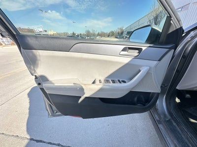 2019 Hyundai SONATA Base