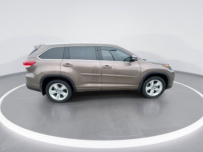 2017 Toyota Highlander Limited