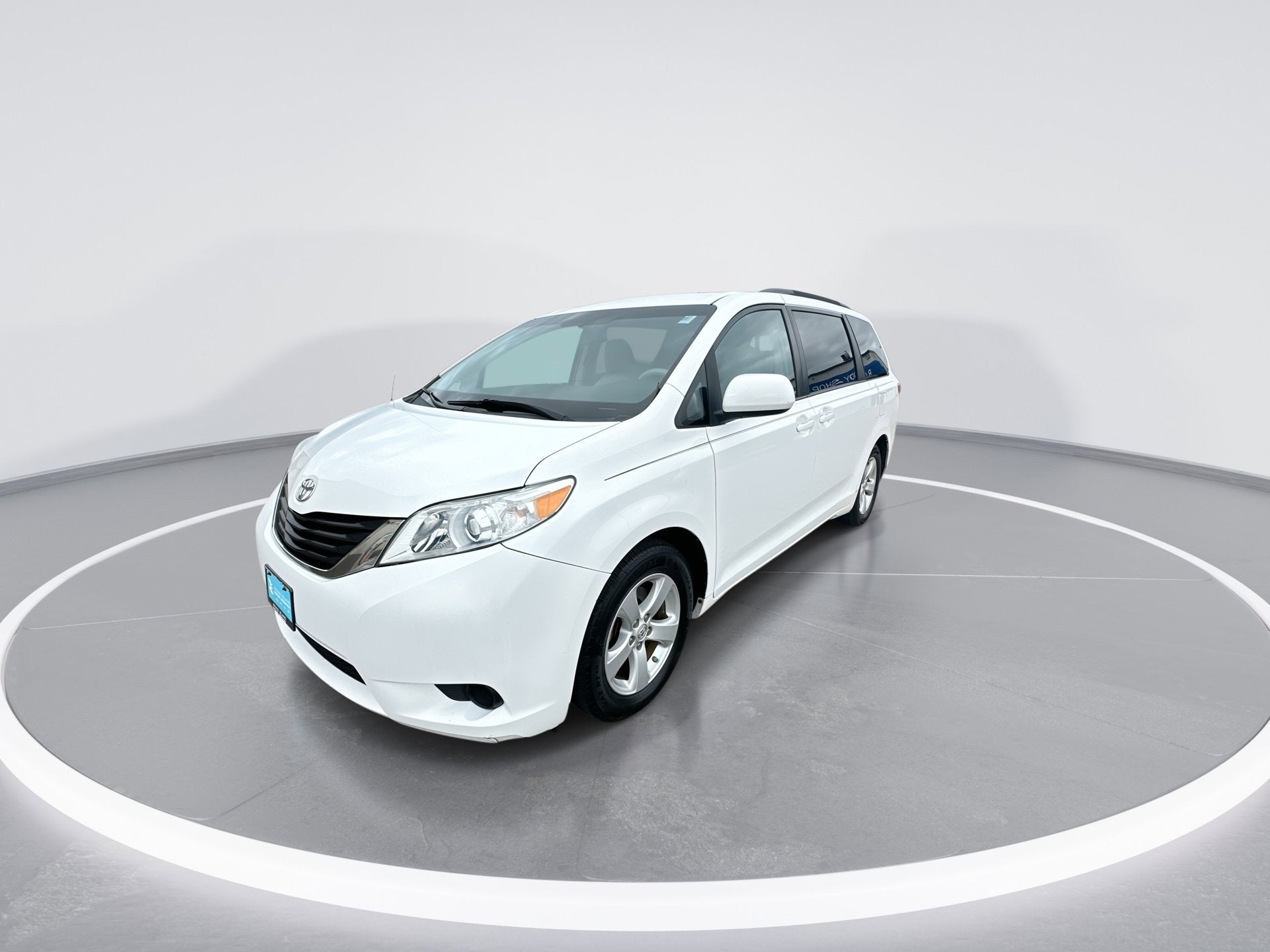 2013 Toyota Sienna LE AAS