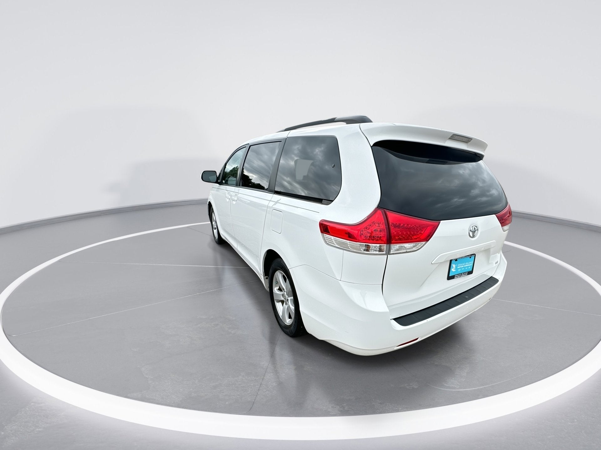 2013 Toyota Sienna LE AAS