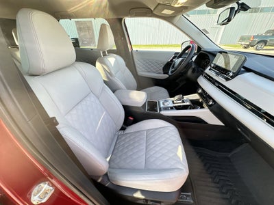 2023 Mitsubishi Outlander SEL