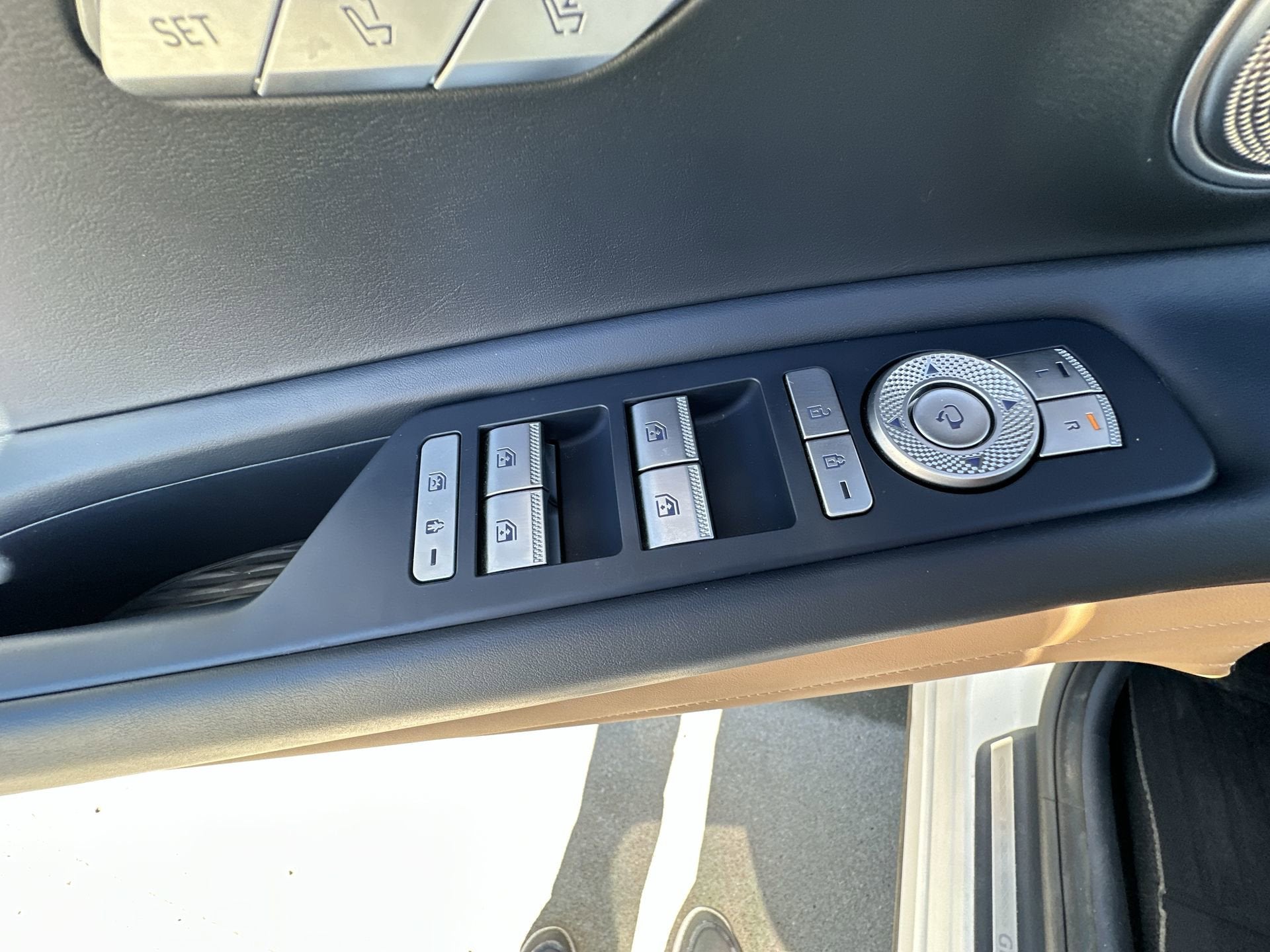 2024 Genesis GV80 3.5T Prestige Signature AWD