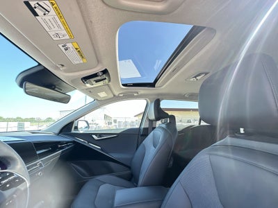 2023 Kia Niro EX Touring