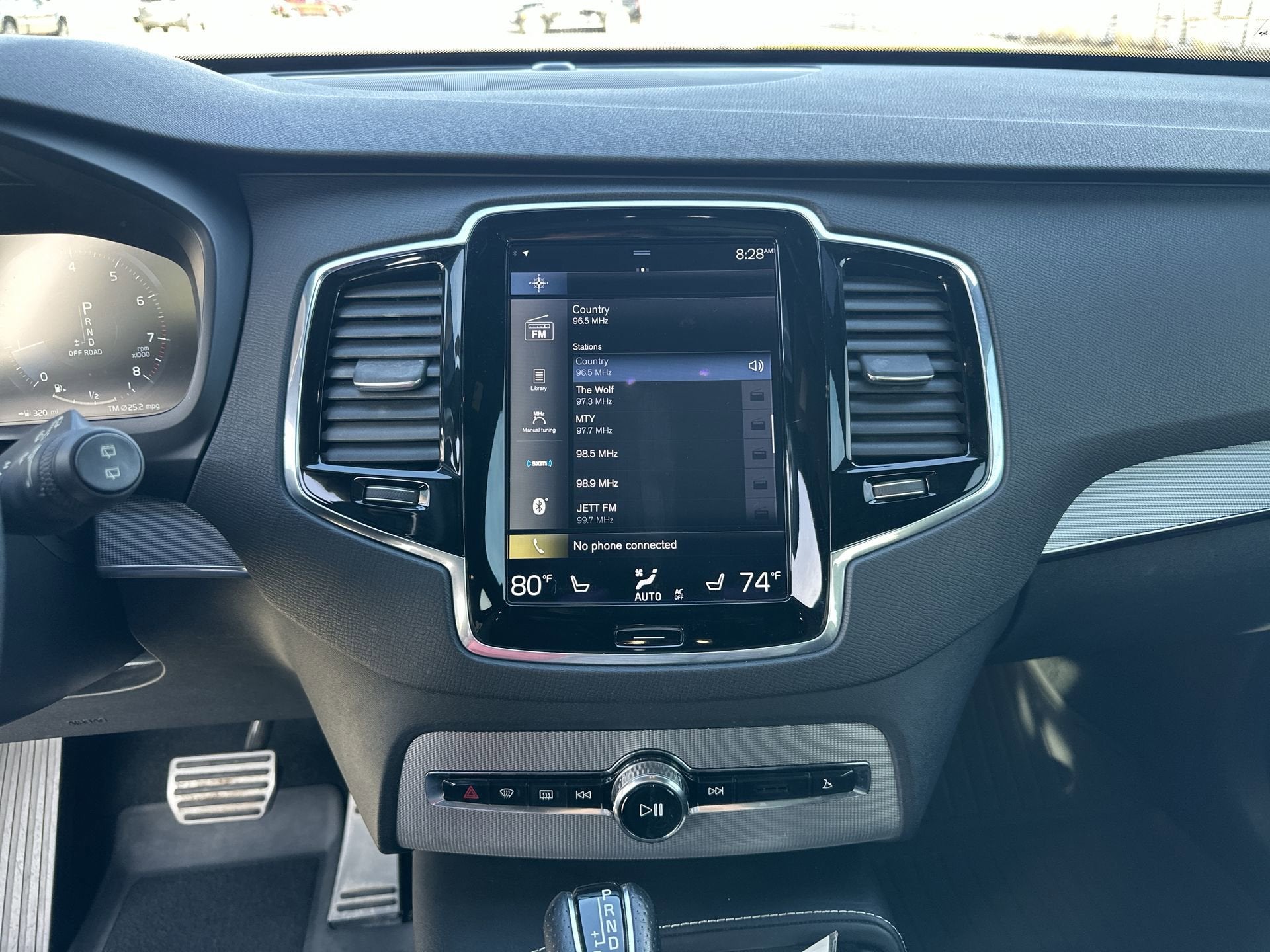 2017 Volvo XC90 R-Design